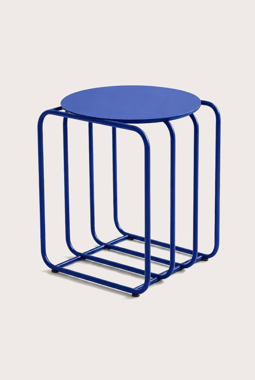 Mesa auxiliar Trama