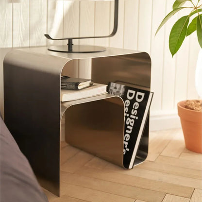 Mesa Auxiliar Vintage de Acero